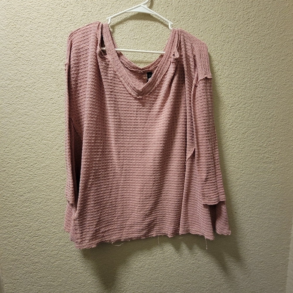 Design Lab Distressed Waffle Knit Cold Shoulder Top, Dusty Rose Color, Size S